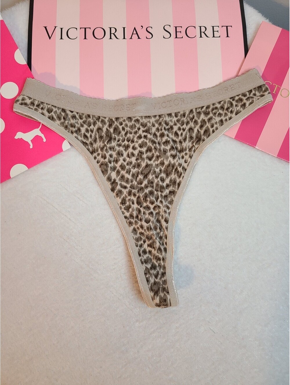 VTG Victoria's Secret Signature Cotton Classic Full Cut Thong Panty Size M